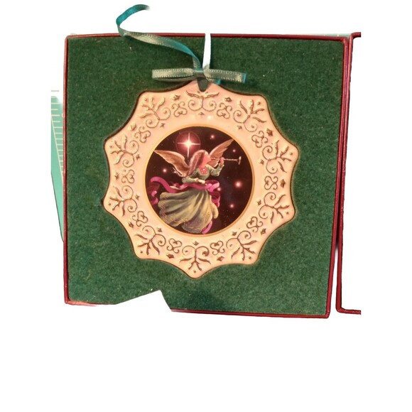 Home & Garden Party Two Christmas Sleigh Ride & Announcing The Birth Of Christ - Picture 2 of 12